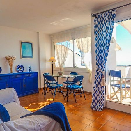 Amazing Seaview Apartment By Hello Homes Sitges Luaran gambar